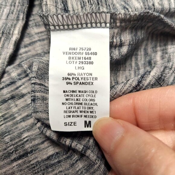 BKE (Buckle) Women's Light Heather Gray High Neck Ribbed Tank Top - Picture 5 of 5